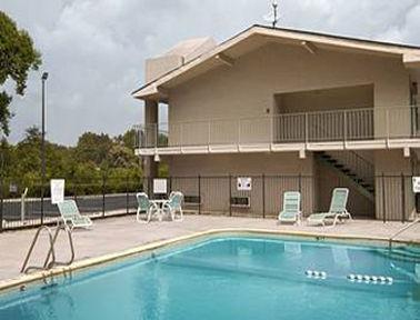High Point Arcadia Inn Съоръжения снимка